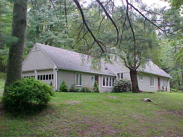 Building photograph for 109 COBBLE ROAD